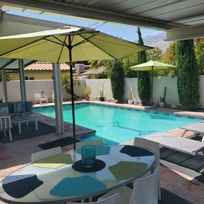 Piscine extérieure, piscine chauffée