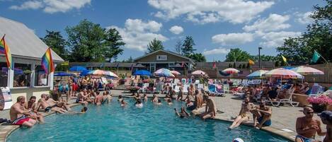 Seasonal outdoor pool, open 11:00 AM to 8:00 PM, sun loungers