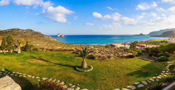 Beach nearby, beach towels