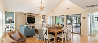 Direct Ocean Front, Private Pool, 100 steps to Lighthouse