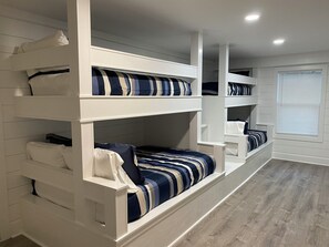 4 chambres, Wi-Fi gratuit, draps fournis