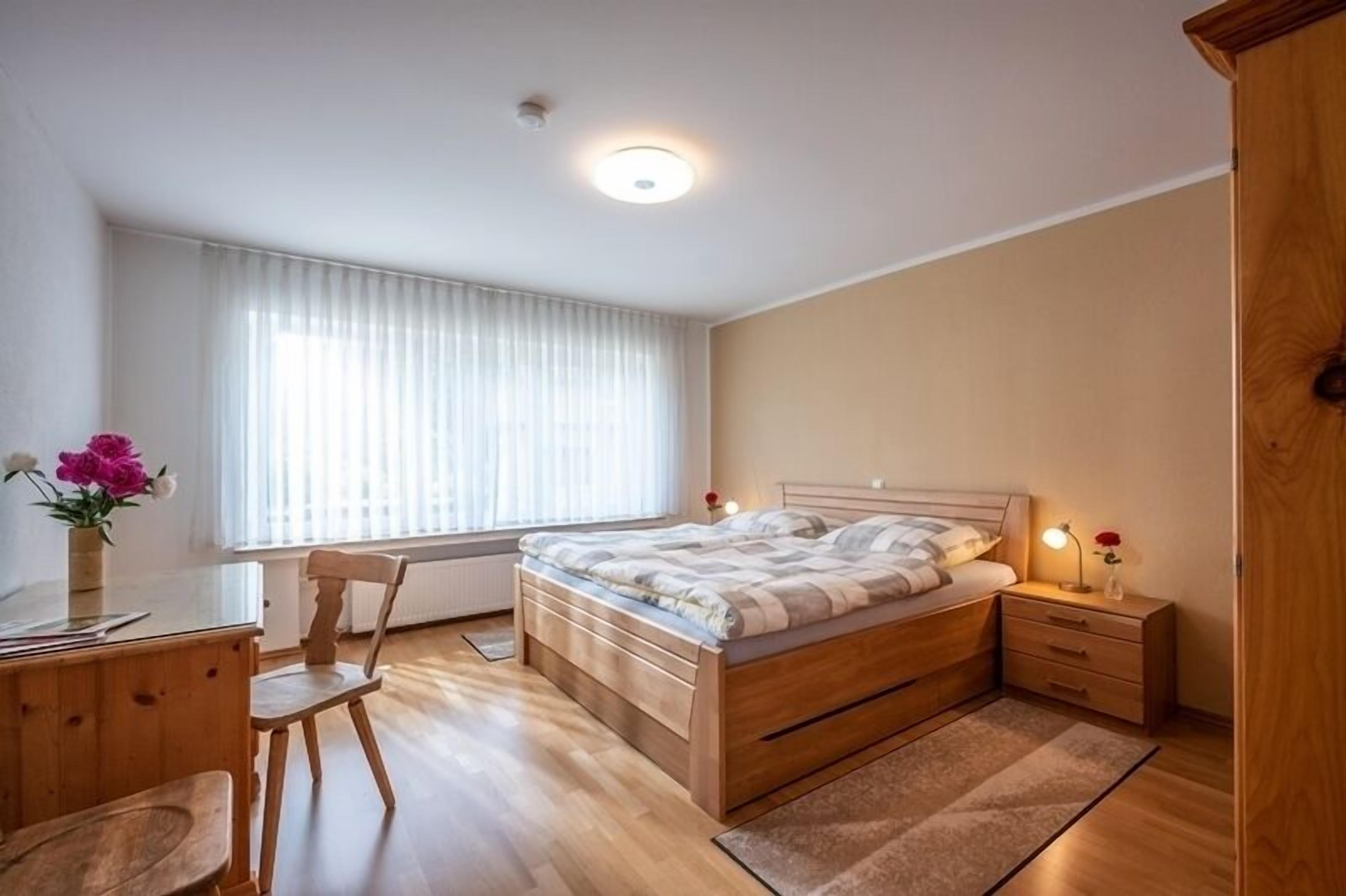 3 Schlafzimmer, Internetzugang, Bettwäsche