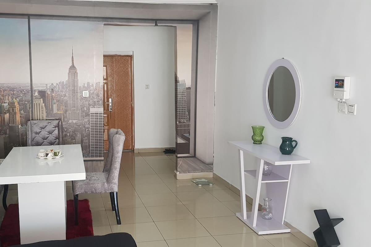 Luxury Apartment, 3 Bedrooms | Living area