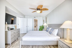 4 habitaciones, tabla de planchar con plancha y cuna de viaje 