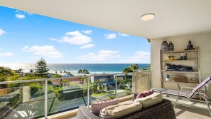 Property grounds - Sunshine Beach Penthouse with Beach Views - Unit 9/21 Park Crescent (Sunshine Beach)