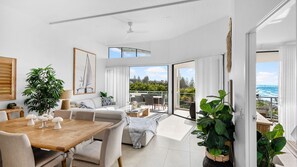 Living area - Sunshine Beach Penthouse with Beach Views - Unit 9/21 Park Crescent (Sunshine Beach)