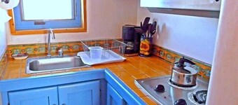 Casita Seco: Casita Close to Town of Taos & Taos Ski Area