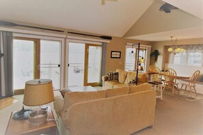 Smart TV, fireplace, DVD player, books