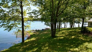 المنطقة المحيطة بالمنشأة