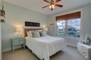 4 habitaciones, tabla de planchar con plancha, wifi y ropa de cama 