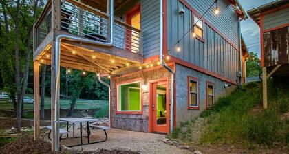 Bike Studio Apartment Near Everything!