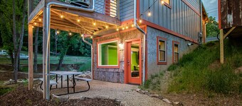 Bike Studio Apartment Near Everything!