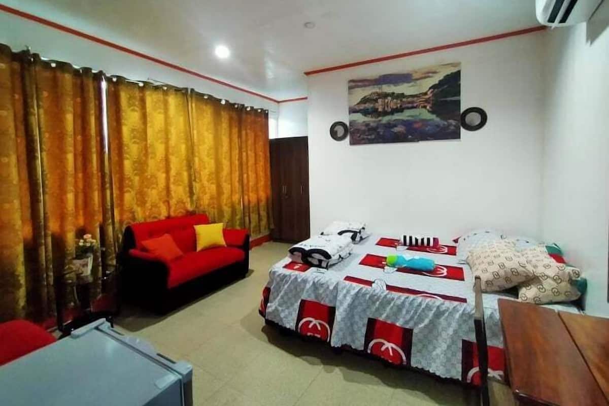 Suite estudio Deluxe, 1 cama matrimonial | Escritorio, espacio para trabajar con laptop y wifi gratis