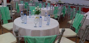 Meeting facility - Hotel de Bruce Koo (Digos City)