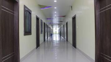 24-inch LED TV with cable channels, TV