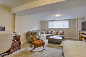 Smart TV, fireplace, video games, DVD player