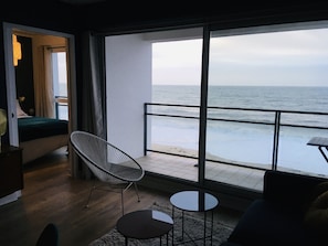 Interior - EXCEPTIONAL SEA VIEW! IDEAL AS A COUPLE FOR A RELAXING AND COMFORTING STAY. (Agon-Coutainville)