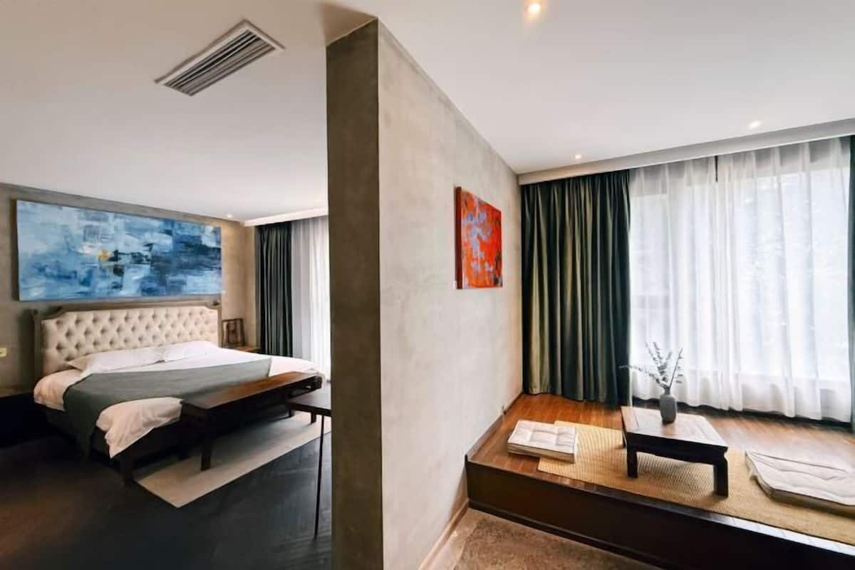 Decoración personalizada, muebles diferentes y escritorio