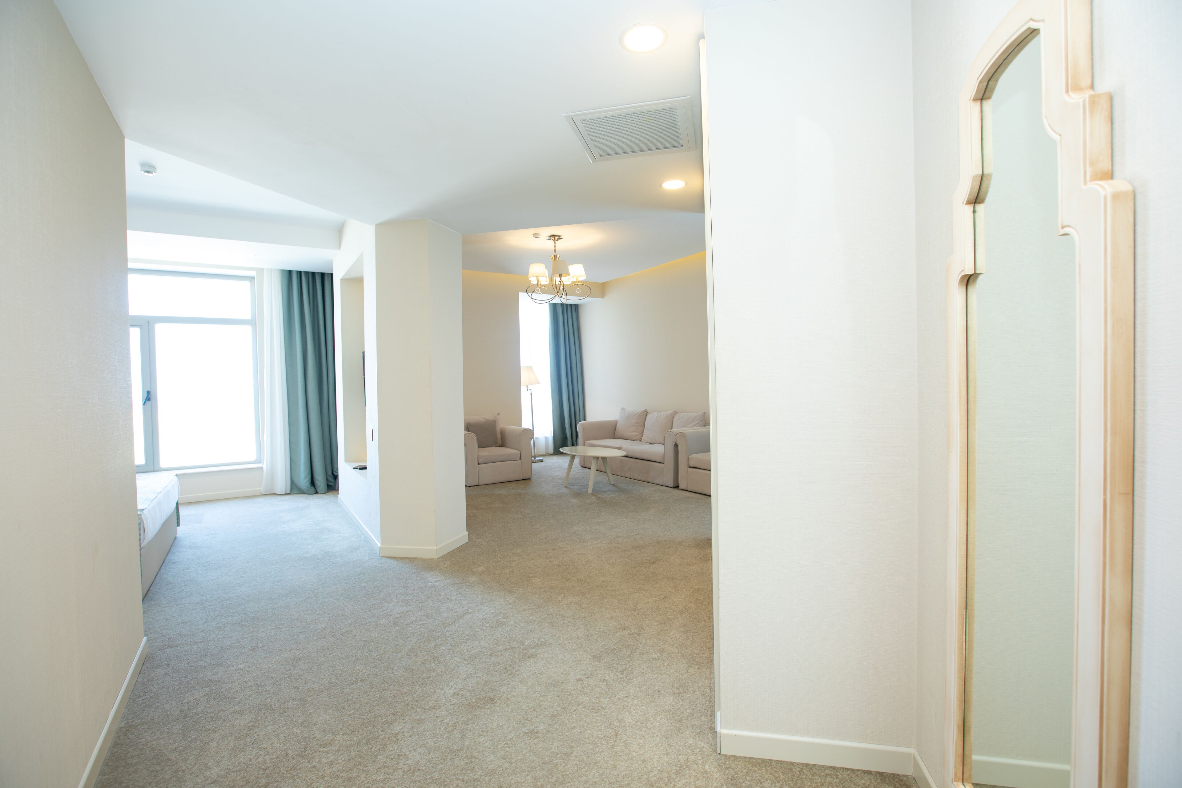 deluxe double room, sea view | 1 bedroom, premium bedding, minibar, in-room safe