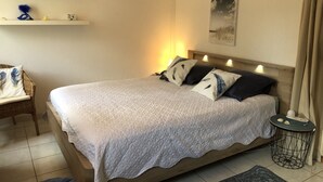 2 soverom, strykejern/-brett, wi-fi (inkludert) og sengetøy