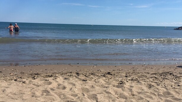 Nær stranden
