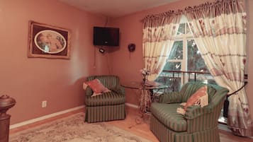 TV, fireplace, DVD player, video library