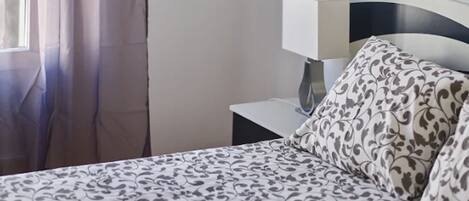 3 soverom, strykejern/-brett, wi-fi og sengetøy