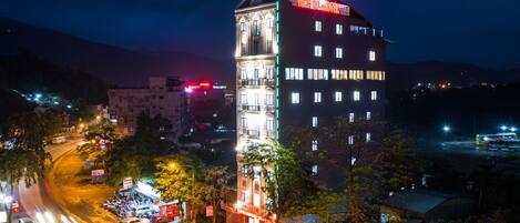 Front of property – evening/night