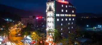 Dinh Gia Hotel