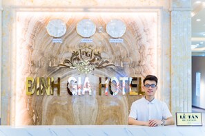 Reception - Dinh Gia Hotel (Ha Giang)