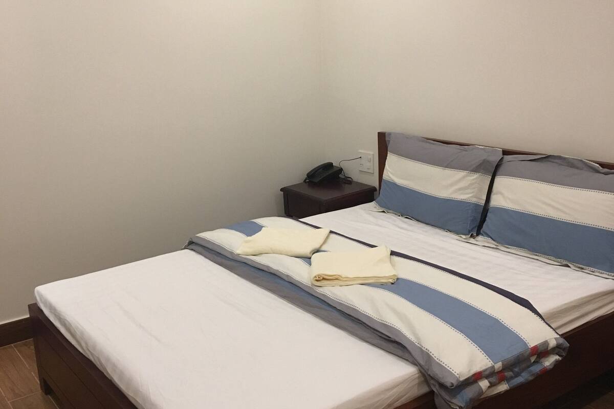 Nhận xét về Khách sạn Phương Ly Ly, ưu đãi & hình ảnh 2025 - Expedia