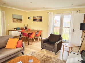 TV, video game console, stereo