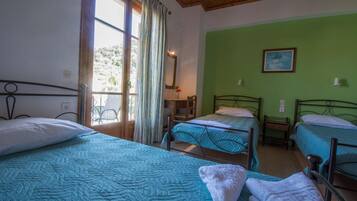 Cofres nos quartos, cortinas blackout