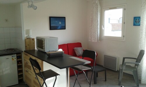 DUPLEX VERY NEAR THE GRAND CANAL AND ITS SOUTHERN JUST.