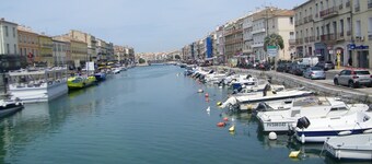 DUPLEX VERY NEAR THE GRAND CANAL AND ITS SOUTHERN JUST.