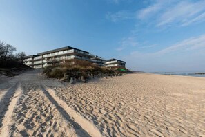 Beach - Gardenia Seaside 7D | Modern Apartment | Sea View (Dziwnów)