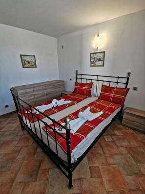 1 chambre, Wi-Fi, draps fournis