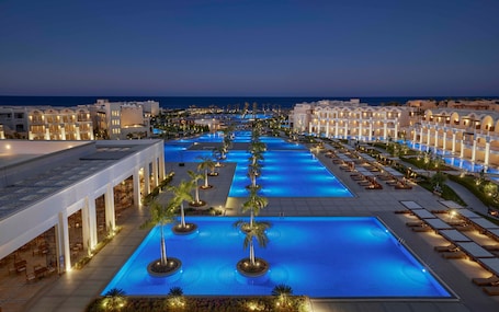 5 outdoor pools. Steigenberger Resort Alaya - Adults Friendly 16 Years Plus