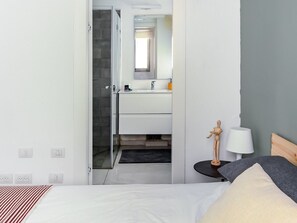 2 bedrooms, iron/ironing board, WiFi, bed sheets - Luxurious apartment in the best location in Tel Aviv (Tel Aviv-Yafo)