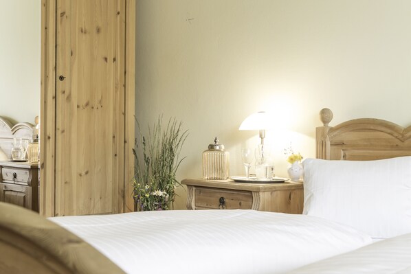 Chambre Double | Lits bébé (gratuits), lits pliants/supplémentaires, Wi-Fi gratuit