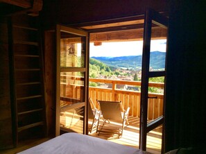 5 Schlafzimmer, Bügeleisen/Bügelbrett, Reisekinderbett, kostenloses WLAN