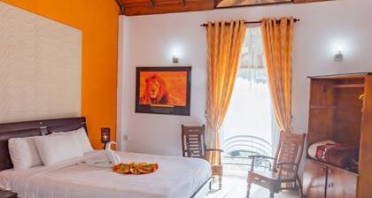 Olive Park Villas - Dreibettzimmer Suite 1