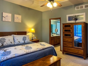 3 bedrooms, iron/ironing board, travel crib, free WiFi