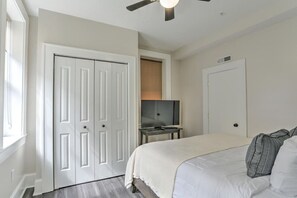 Fer et planche à repasser, Wi-Fi, draps fournis