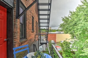Property grounds - Charming Condo 2 in Historic King James (Asheville)