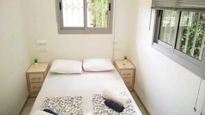 Unclassified image, 4 of 41, button - Apartaments S&L Bat Galim (Haifa)