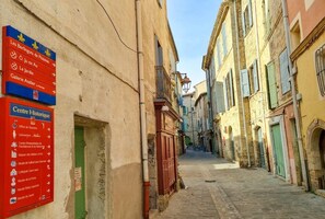 Imagen sin descripción, 3 de 9, botón