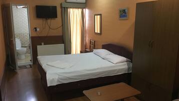 Basic Room | Free WiFi