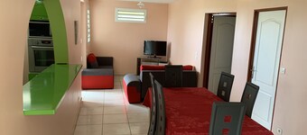 Veldig hyggelig F3 møblert komfort til leie