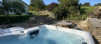 Lähi Stolfordin mökki, joka mahtuu 9 vieraalle Somersetin maaseudulla